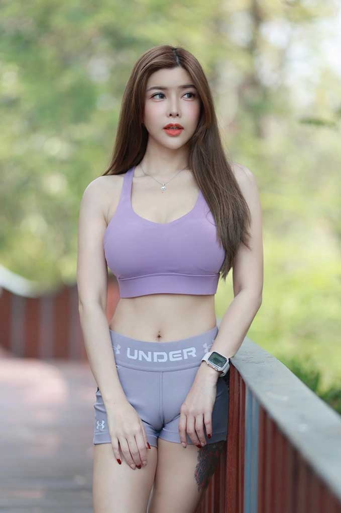 วาร์ป น้องพลอยลี่ สาวสวยเอวบางร่างเล็ก หุ่นแซ่บ ขวัญใจหนุ่มทั่วประเทศ 7