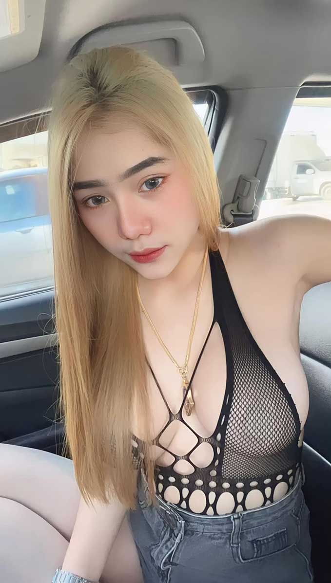 วาร์ป น้อง ฝ้าย ฝ้าย โคโยตี้ สาวหุ่นแซ่บ 18+ เซ็กซี่ อกสวย สายยั่ว 17