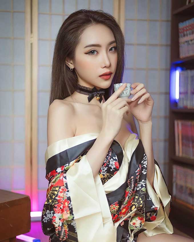 วาร์ป น้องต้า ปิยะธิดา เน็ตไอดอลสาวหน้าคม หุ่นแซ่บเซ็กซี่ทุกมุมมอง 24