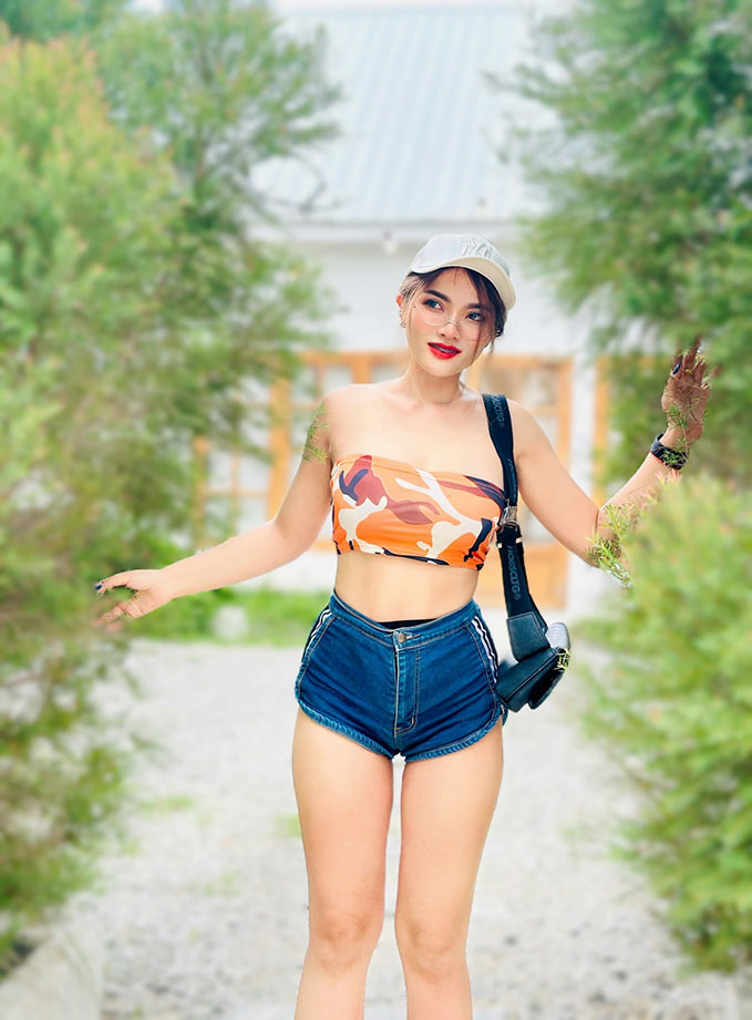 เปิดวาร์ป น้องส้มอ้า สาวสวยดาว TikTok เซ็กซี่ งานแซ่บ ขวัญใจชาวเน็ต 9