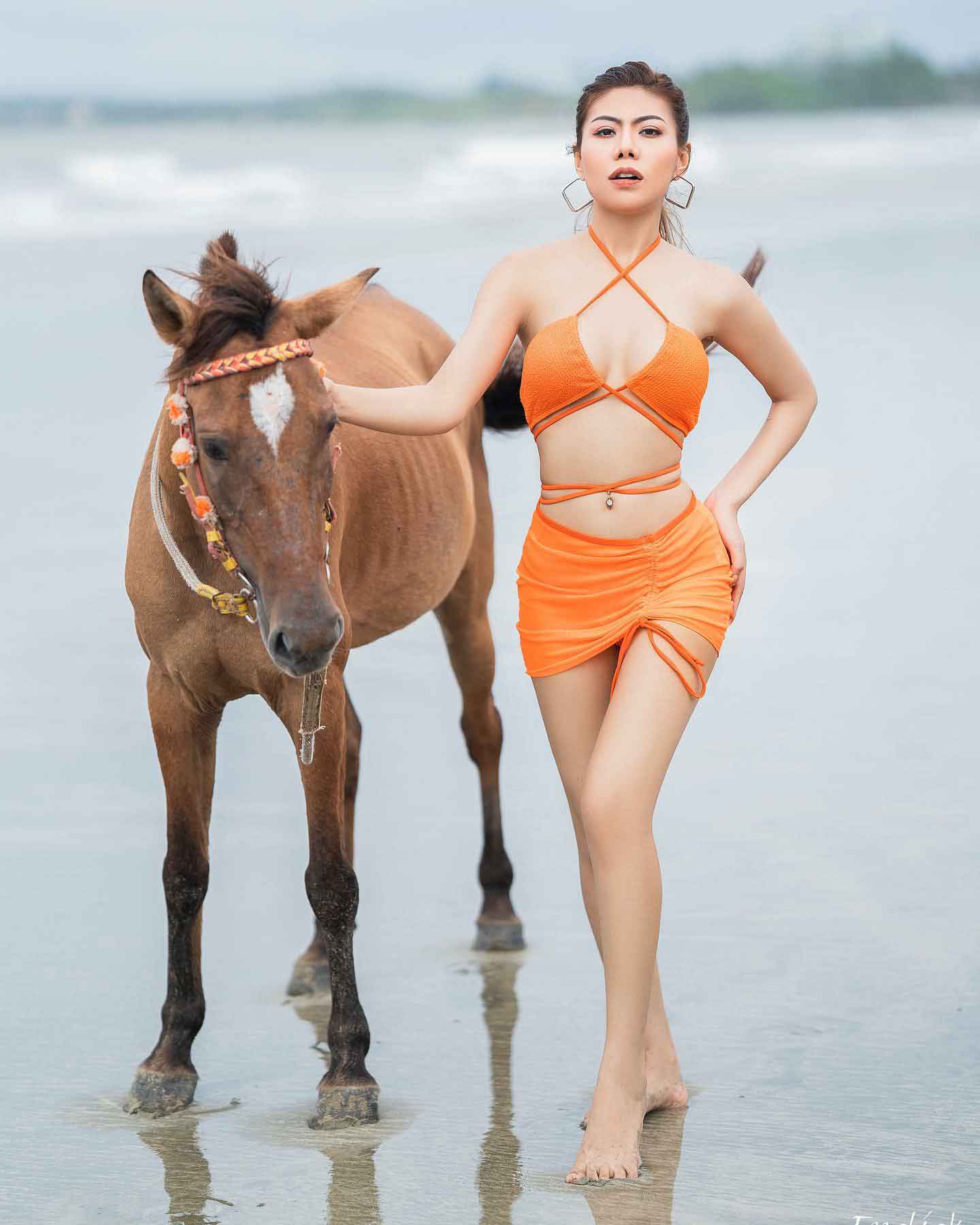 เปิดประวัติ Than Sin Maung นางแบบ สาวสวย หุ่นแซ่บ เซ็กซี่ เพจ CupE 11