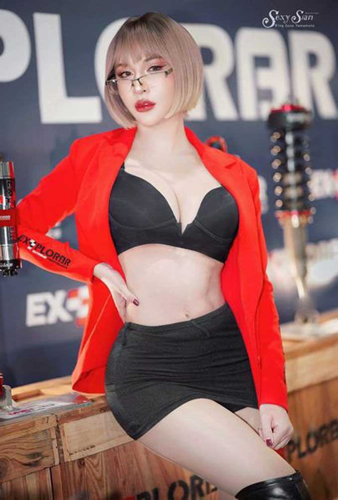 เปิดประวัติ น้องลูกน้ำ ศิริพรนรา นางแบบ FHM หุ่นสุดจึ้ง เซ็กซี่ สวยแซ่บยั่ว 28