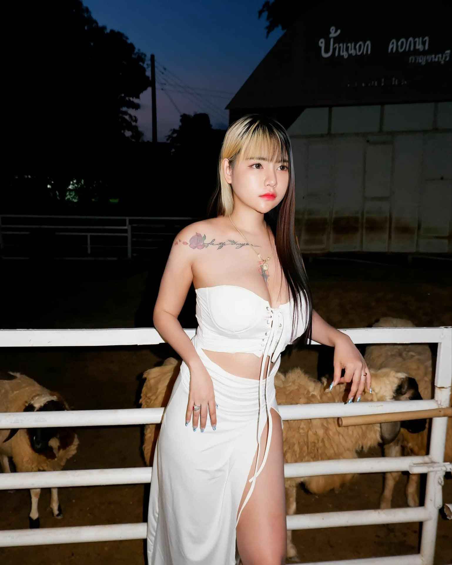 เปิดประวัติ น้องน้ำ เเค่คอ Panid69 สาวสวย หุ่นเซ็กซี่ แซ่บ ดาว OnlyFans 20