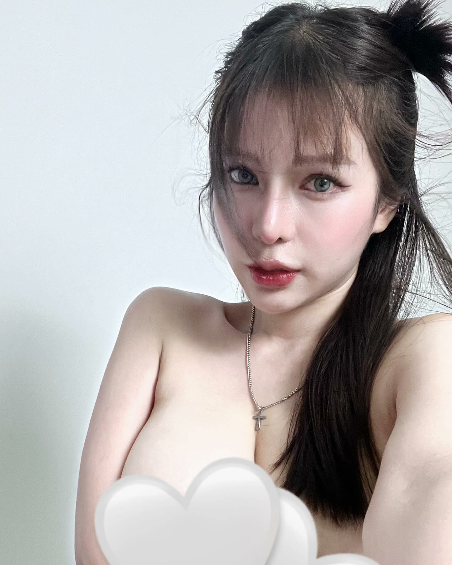 เปิดประวัติ น้องเมจิก Pimnalin เน็ตไอดอลสาวสวย OnlyFans หุ่นเซ็กซี่ยั่ว 18